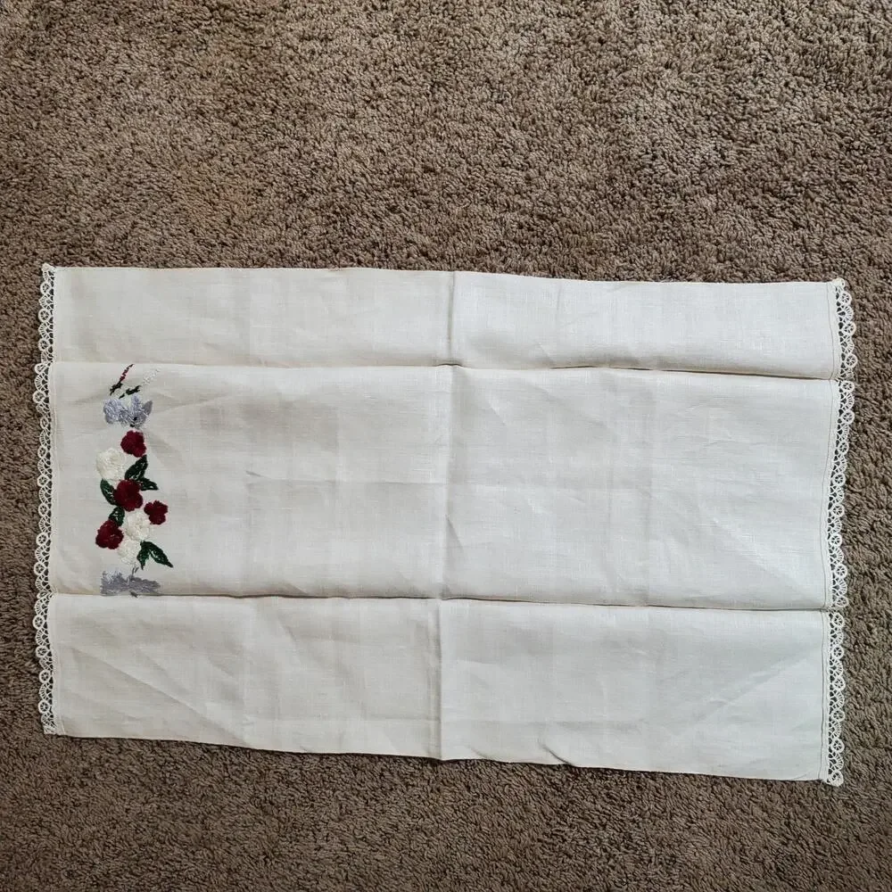 Vintage Hand Towel Embroidery Bunnies & Flowers 25x16 Inch